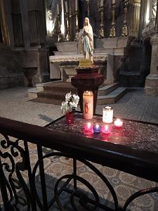 LA VIERGE DE MATEMORE A LA CATHEDRALE N.D. DE LA SEDS A TOULON (119).JPG